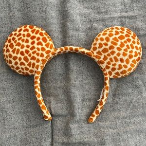 Disney Giraffe Mickey Ears